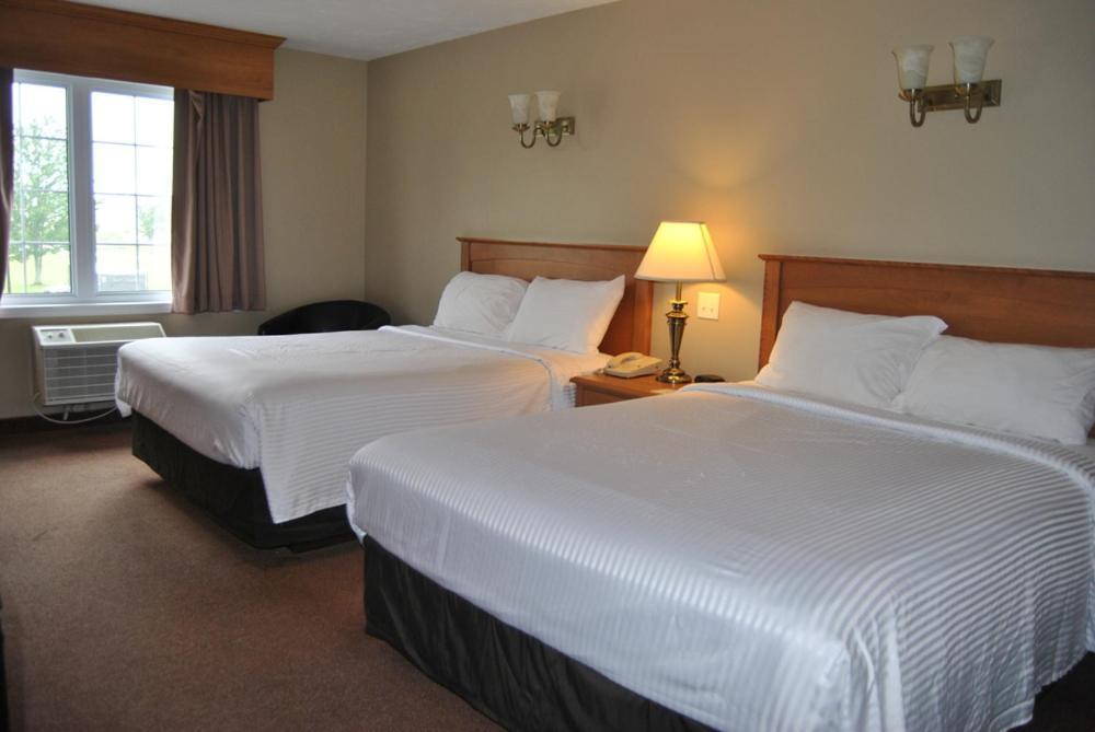 Auberge Bouctouche Inn & Suites Exterior foto
